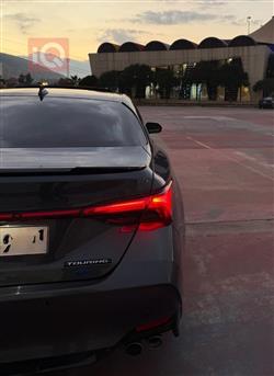 تويوتا أفالون